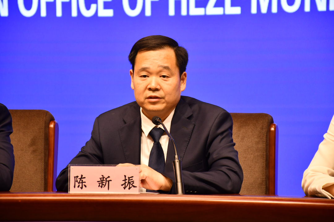 DSC_0192.JPG DSC_0192.JPG